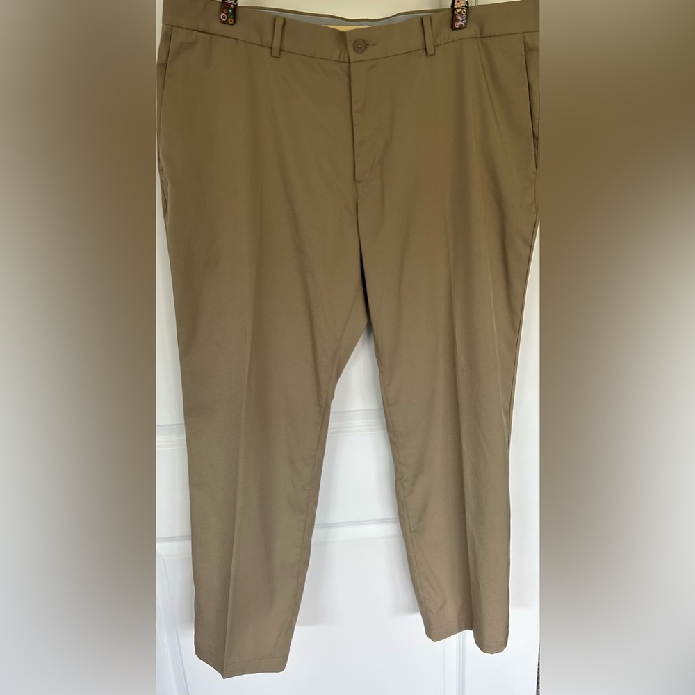 Nike Golf Tan Chinos, Classic Fit